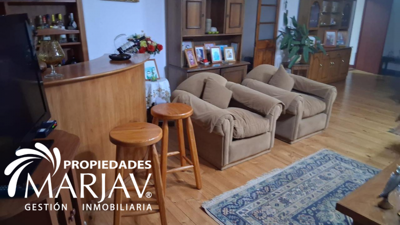 Propiedades Marjav Vende – Oportunidad de Casa Hermosa y Cab