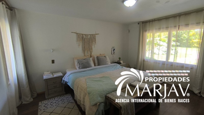 la Propiedad de 5.000M² Con 2 Casas + Quincho Villarrica