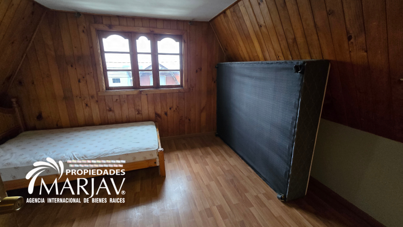 Venta de Casa Urbana en Villarrica Bien Ubicada