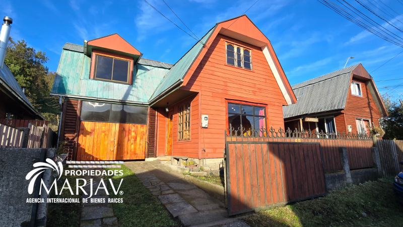 Venta de Casa Urbana en Villarrica Bien Ubicada