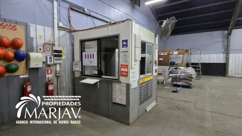 Arriendo Comercial de Galpon en Pleno Centro de Villarrica