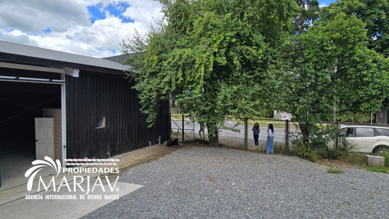 Arriendo de Local Comercial Con Galpón y Oficinas Villarrica