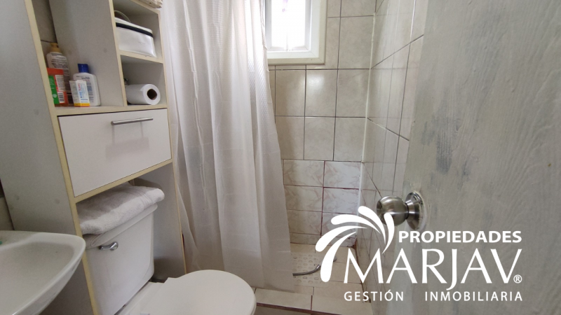 Venta Casa 3D 1B, Ideal Uso Comercial