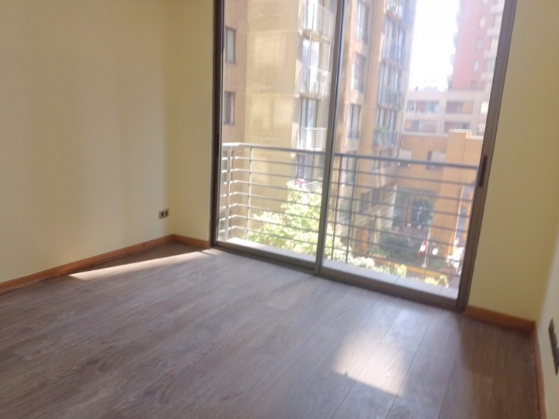 Vende Departamento 1 D 1 B Santo Domingo.