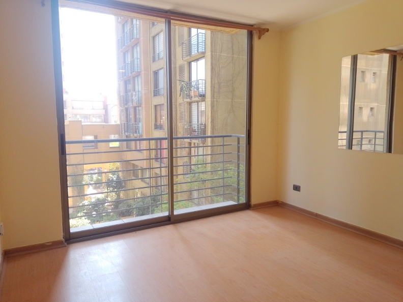 Vende Departamento 1 D 1 B Santo Domingo.