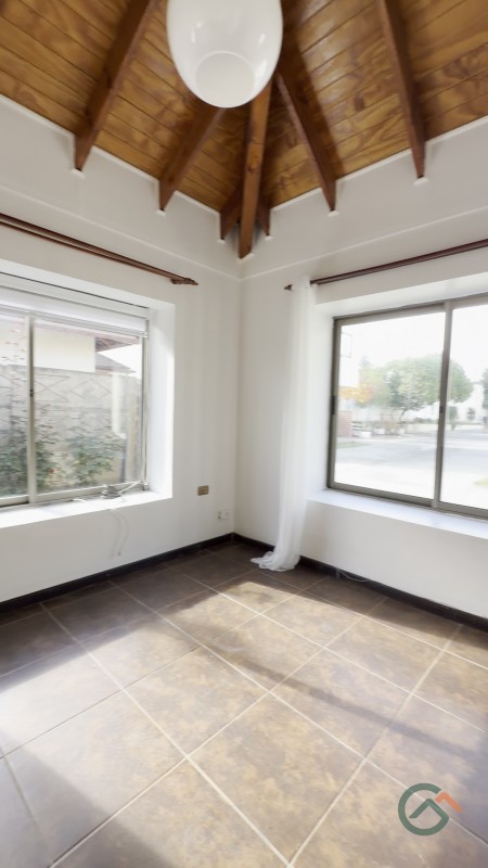 Casa en Exclusivo Condominio, Familiar.