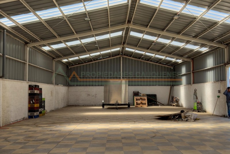 Venta O Arriendo / Bodegas en Sector Barrio Estación