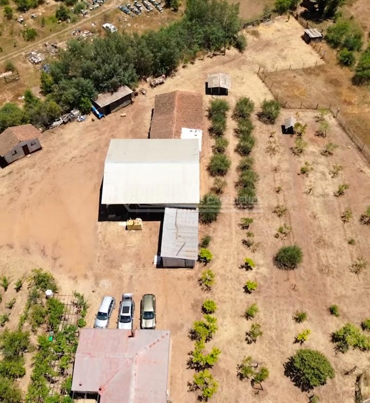 Fotografía de Casa y Galpon en Parcela, A Minutos de Cauquenes.