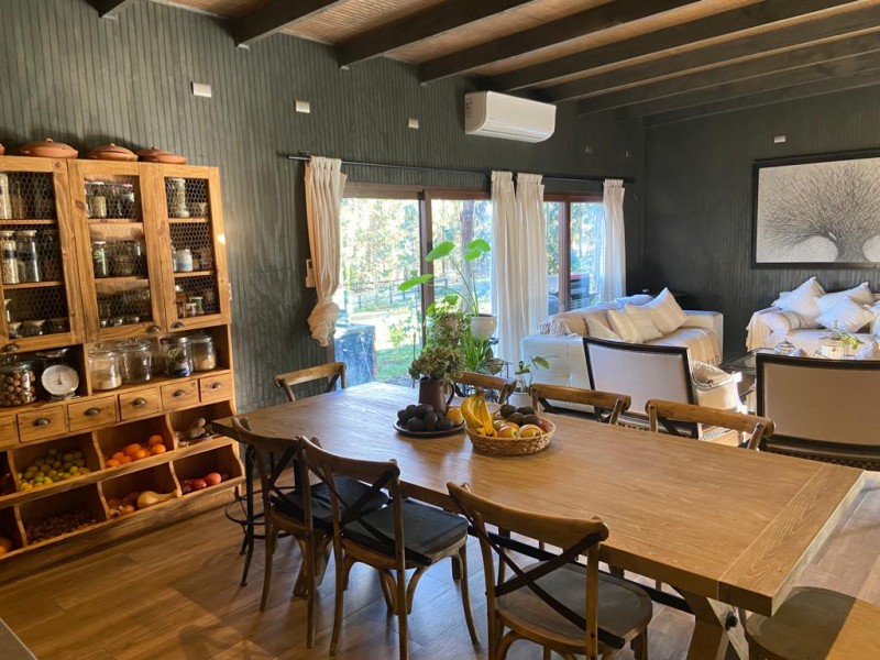 Cómoda y Moderna Casa en Parcela