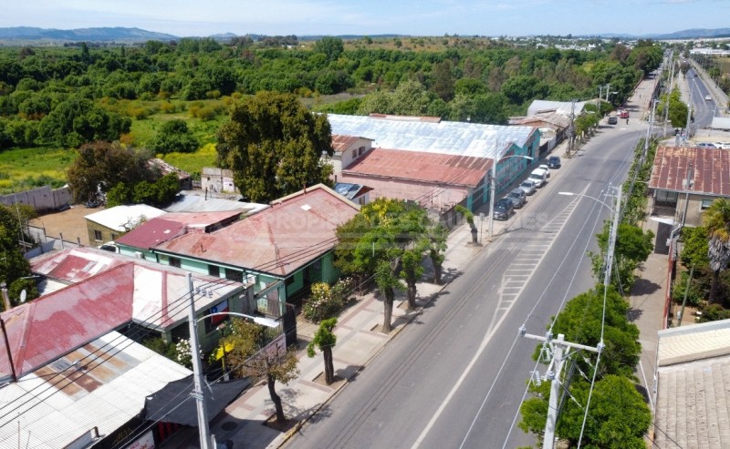 Casa para Destino Comercial en Pleno Centro de Cauquenes