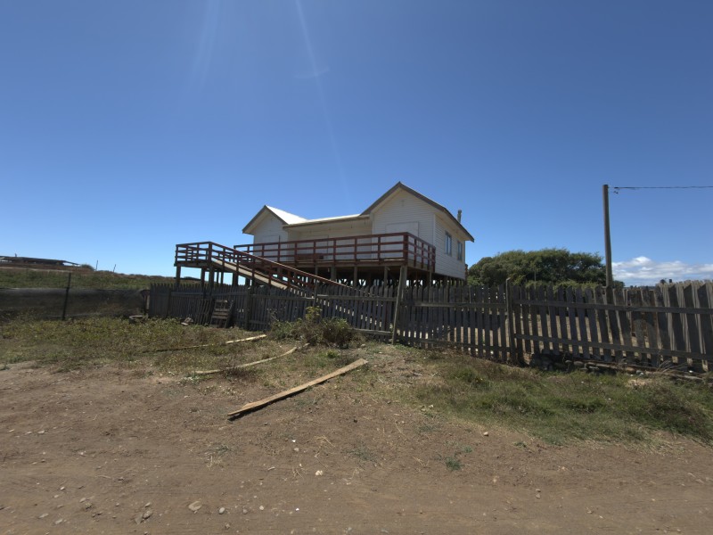 Sitio Urbano Con Casa en Pelluhue