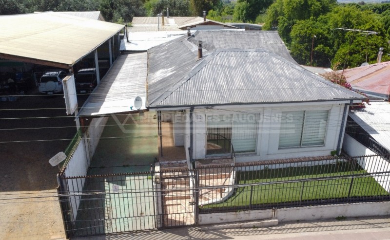 Casa para Destino Comercial en Pleno Centro de Cauquenes