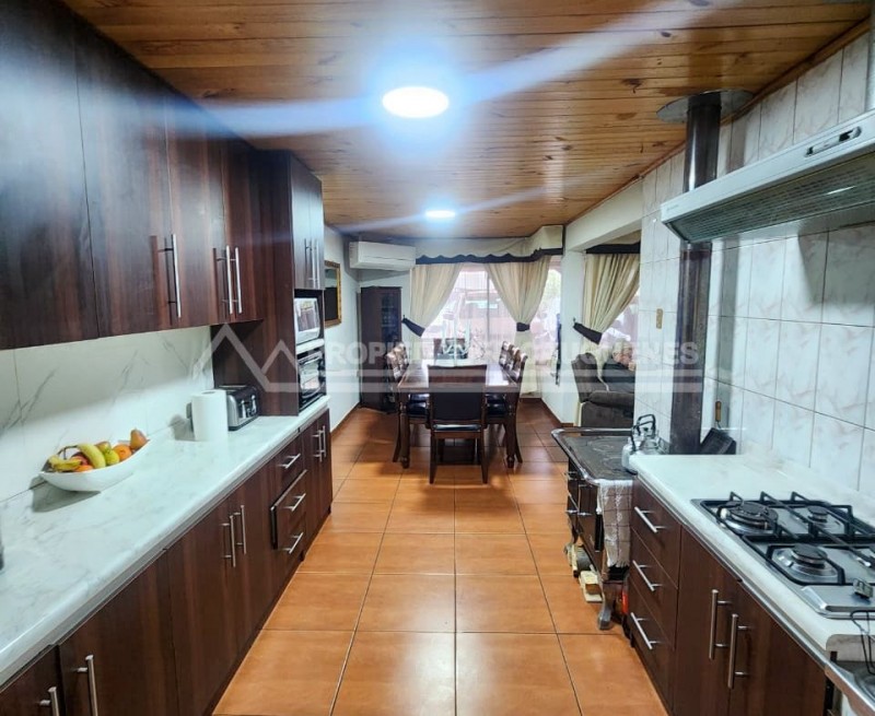 Casa en Venta – A Pasos del Centro de Cauquenes