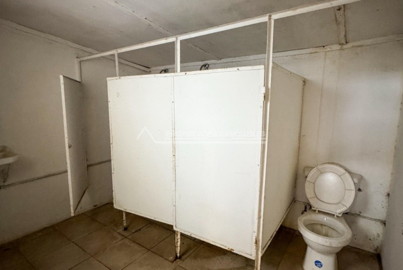 Bodega Comercial Con Casa
