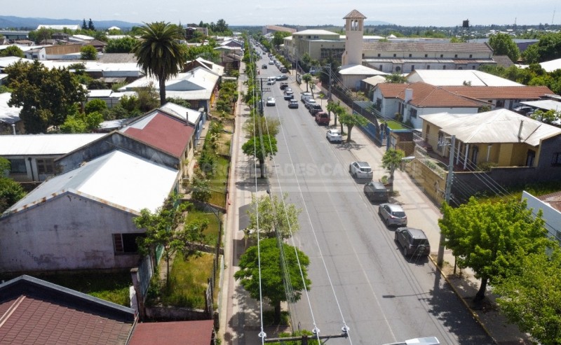 Casa para Destino Comercial en Pleno Centro de Cauquenes