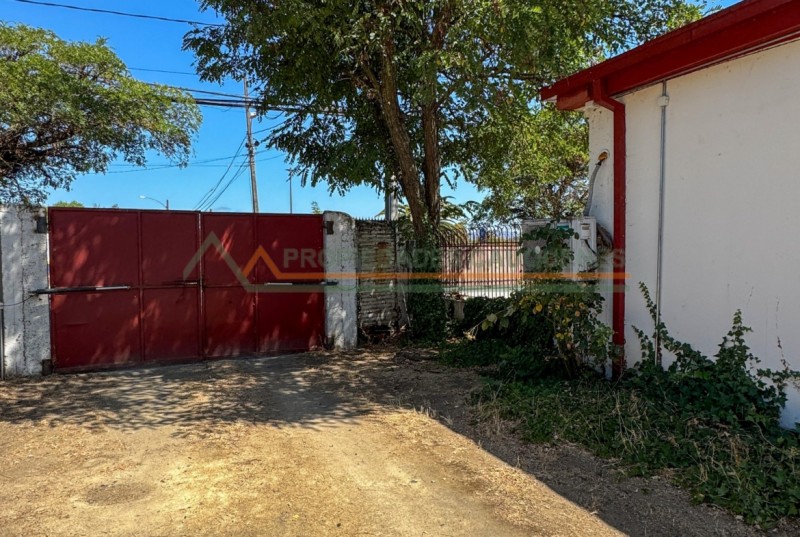 Increíble Casa Equipada Con Amplio Sitio
