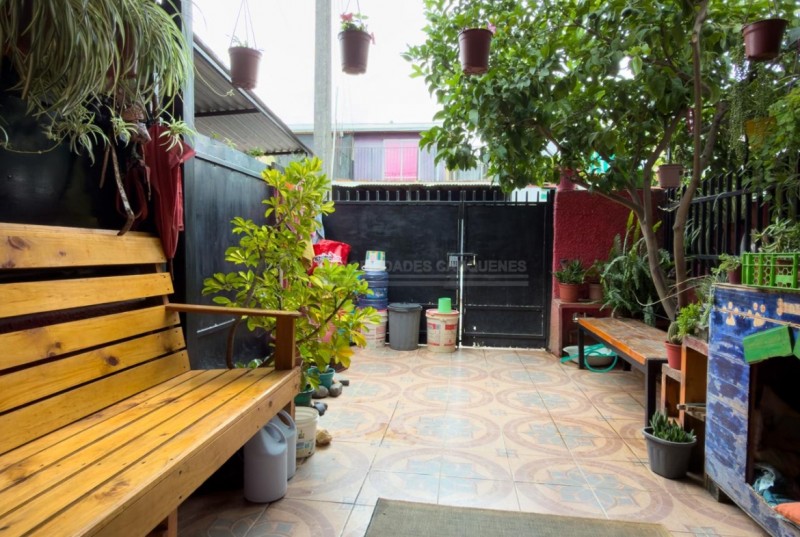 Casa en Villa los Poetas, Sector Porongo