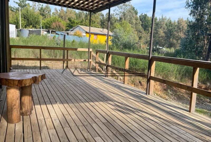 ¡acogedora Casa en Venta Cerca de Pelluhue! 🏡
