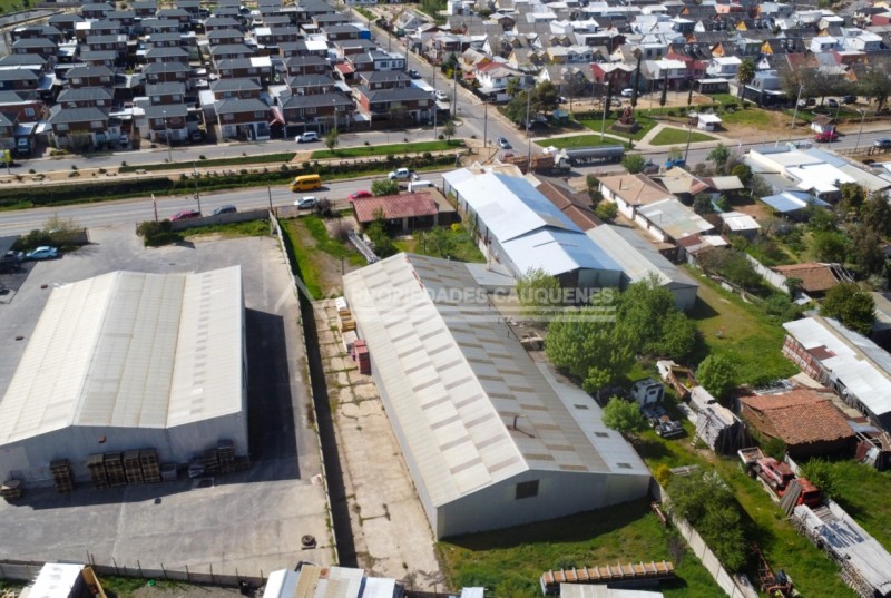 Bodega Comercial Con Casa