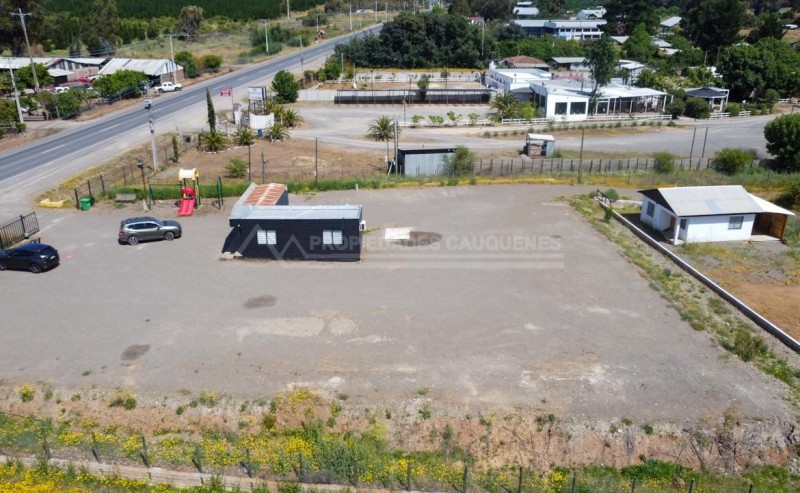 Arriendo de Oficinas Con Casa y Amplio Terreno — Ruta 128