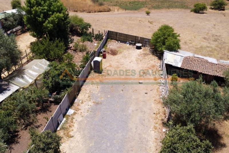 Casa Tipo Hostal Con Terreno, Ideal para Fines Comerciales