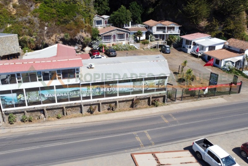 Pelluhue Restaurant Con 3 Ambientes, Al Lado de la Playa
