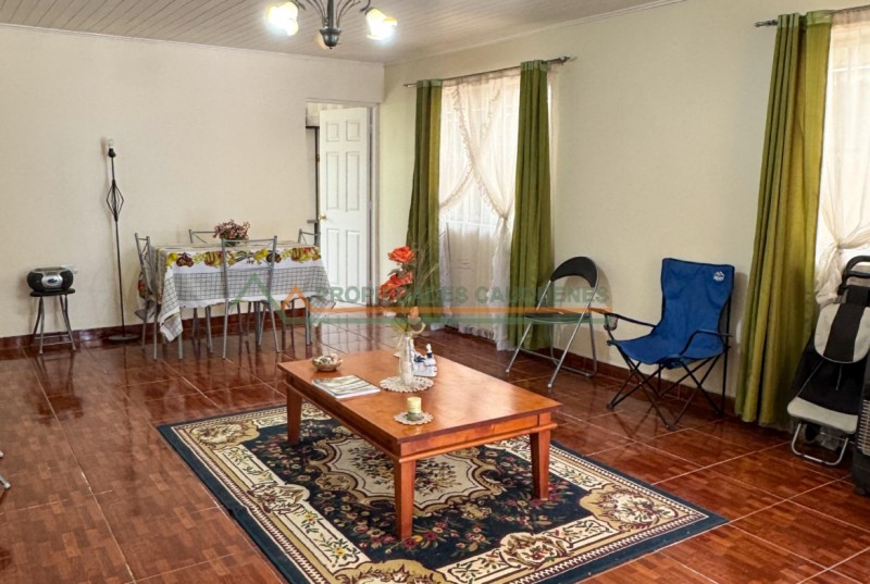 Casa Con Amplio Terreno A Pasos de Av. Doctor Meza