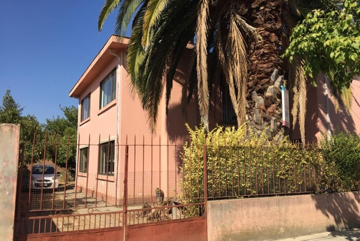 Vende Casa en Calle Balmaceda