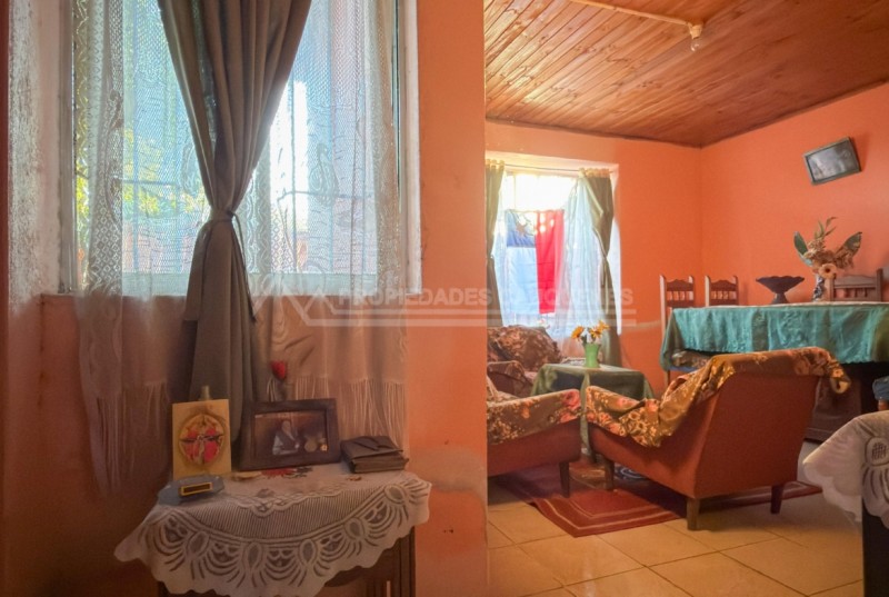 Casa en Avenida Luis Manríquez, Tres Palos
