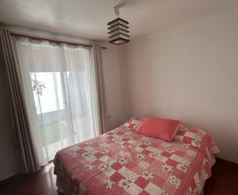 Casa en Villa los Robles, Cauquenes.