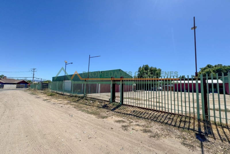Venta O Arriendo / Bodegas en Sector Barrio Estación