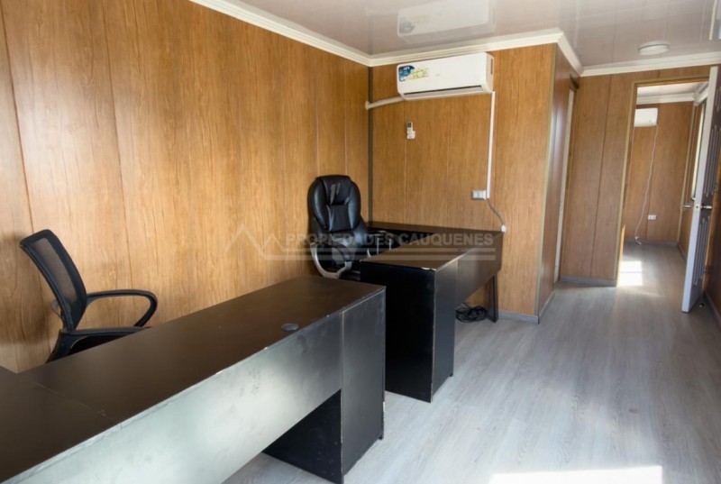 Arriendo de Oficinas Con Casa y Amplio Terreno — Ruta 128
