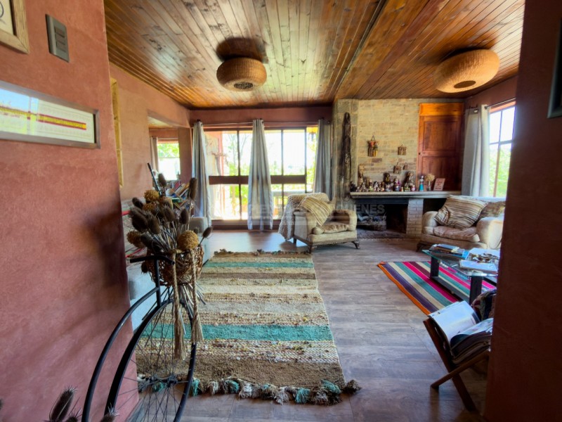 Casa en Arriendo en la Higuera, Cauquenes