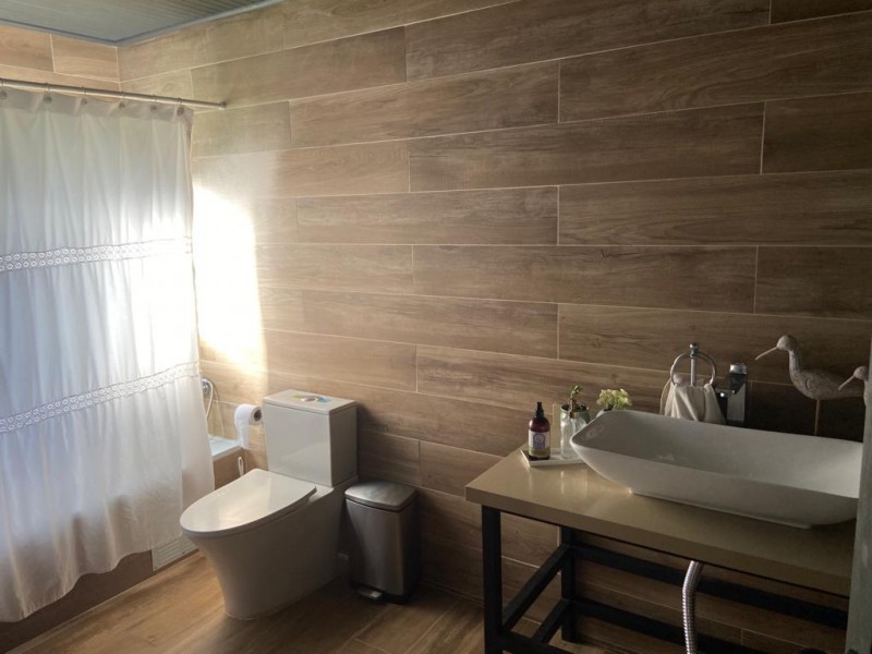 Cómoda y Moderna Casa en Parcela