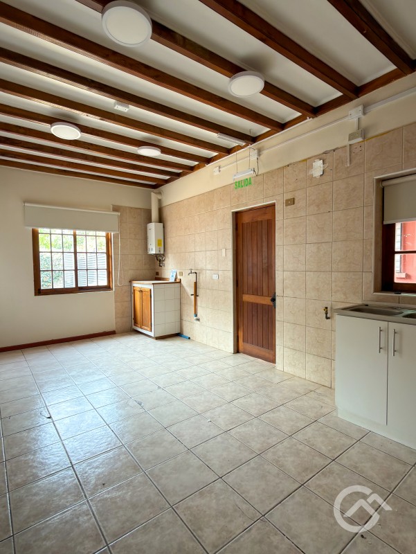 Casa A Pasos del Centro, Destino Comercial O Habitacional