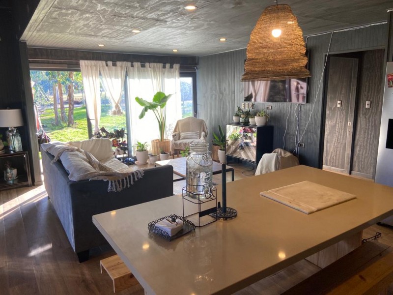 Cómoda y Moderna Casa en Parcela