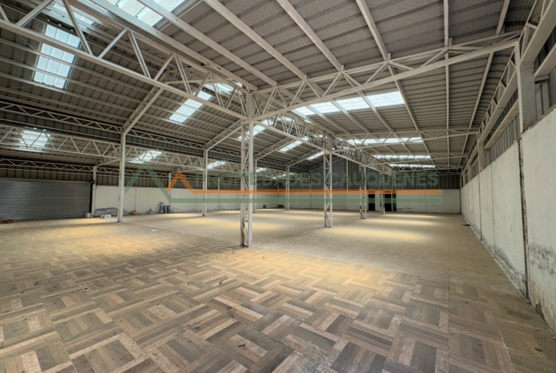 Venta O Arriendo / Bodegas en Sector Barrio Estación