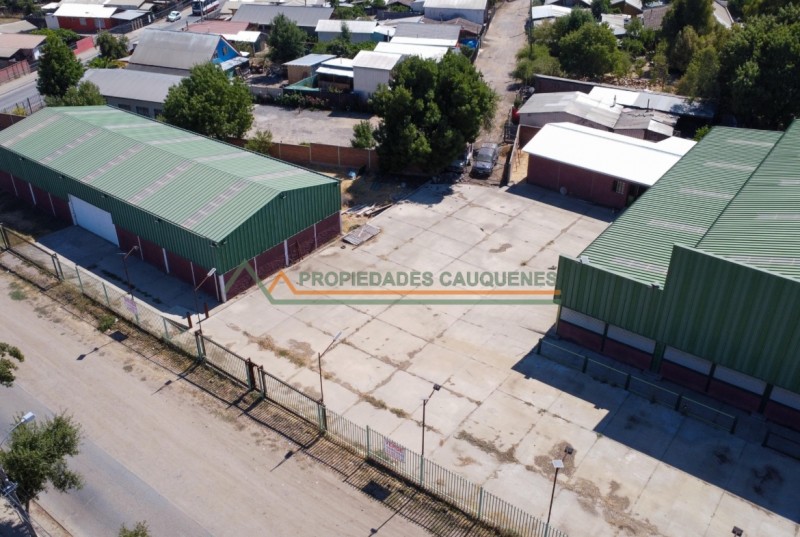 Venta O Arriendo / Bodegas en Sector Barrio Estación