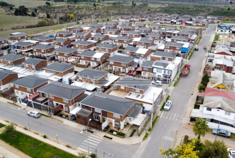 Casa Esquina Con Local Comercial en Villa los Trigales