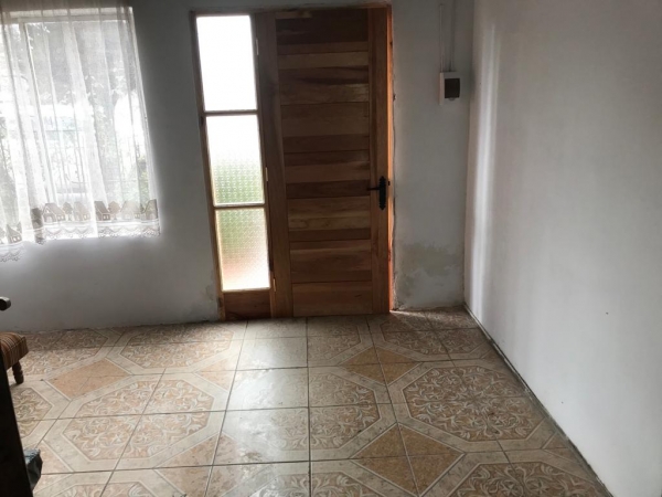Gran Terreno Con Casa, A Pasos del Nuevo Hospital