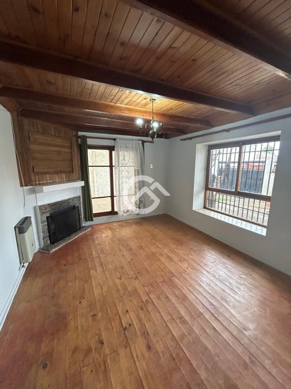 Casa en Pleno Centro de la Ciudad – Habitacional O Comercial