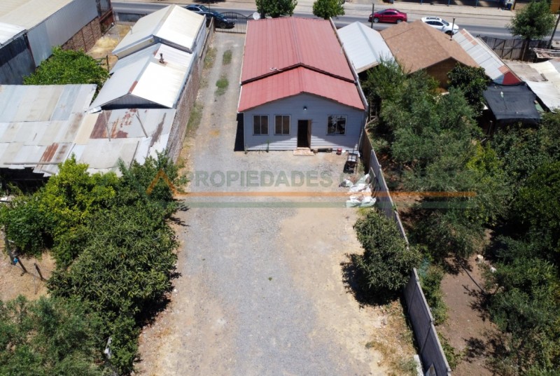 Casa Tipo Hostal Con Terreno, Ideal para Fines Comerciales