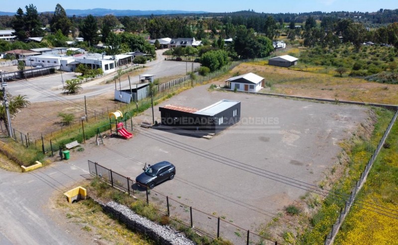 Arriendo de Oficinas Con Casa y Amplio Terreno — Ruta 128