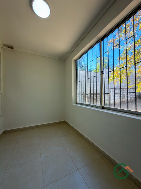Casa Comercial, en Av Claudina Urrutia
