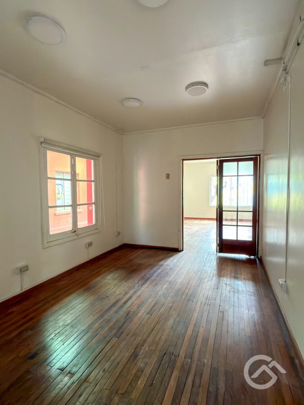 Casa A Pasos del Centro, Destino Comercial O Habitacional