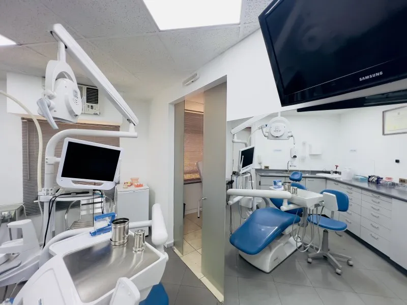 Moderna Clínica Dental en Venta, Metro Tobalaba