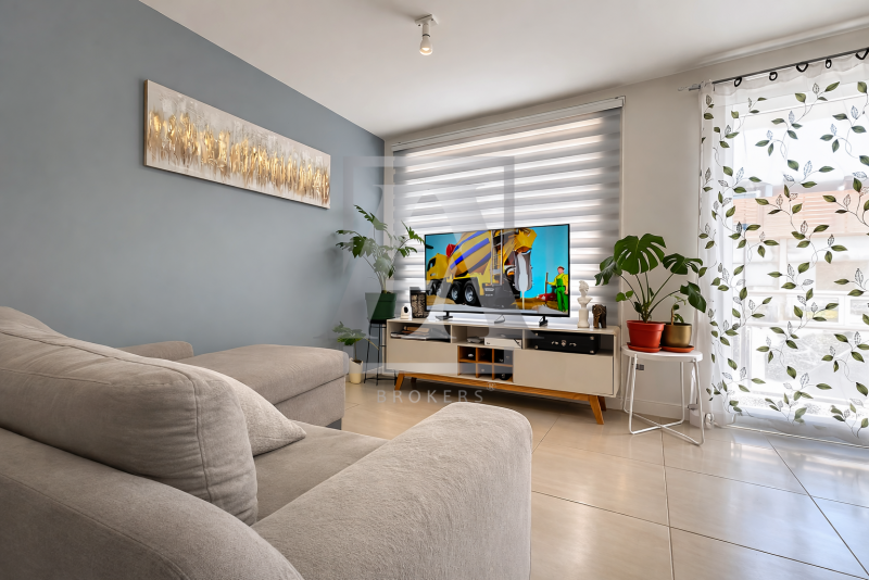 Hermosa Casa Semi Nueva 3D Con Amplio Terreno en Condominio