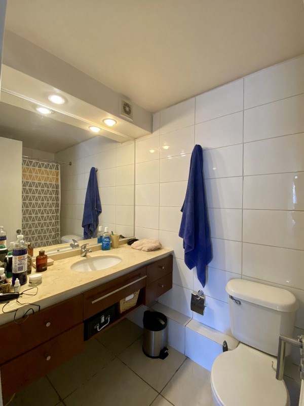 Amplio y Luminoso Departamento 4D 3B 1E + B Vista Despejada.