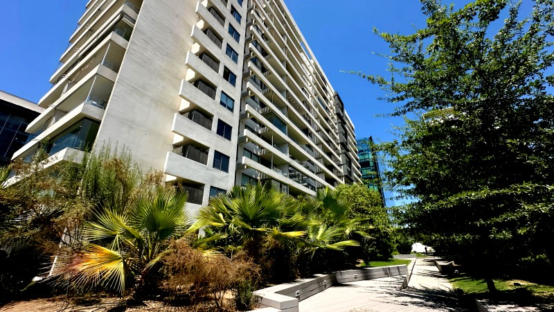 Depto Primer Piso 3D Con Jardín Privado + 2 Estac. + Bodega