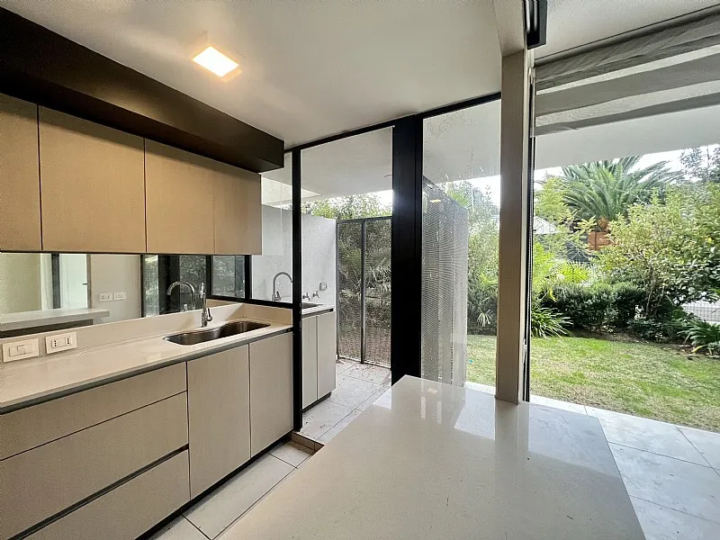 Departamento Semi Nuevo Con Patio / Plaza Egaña 2D/2B/2E/1B